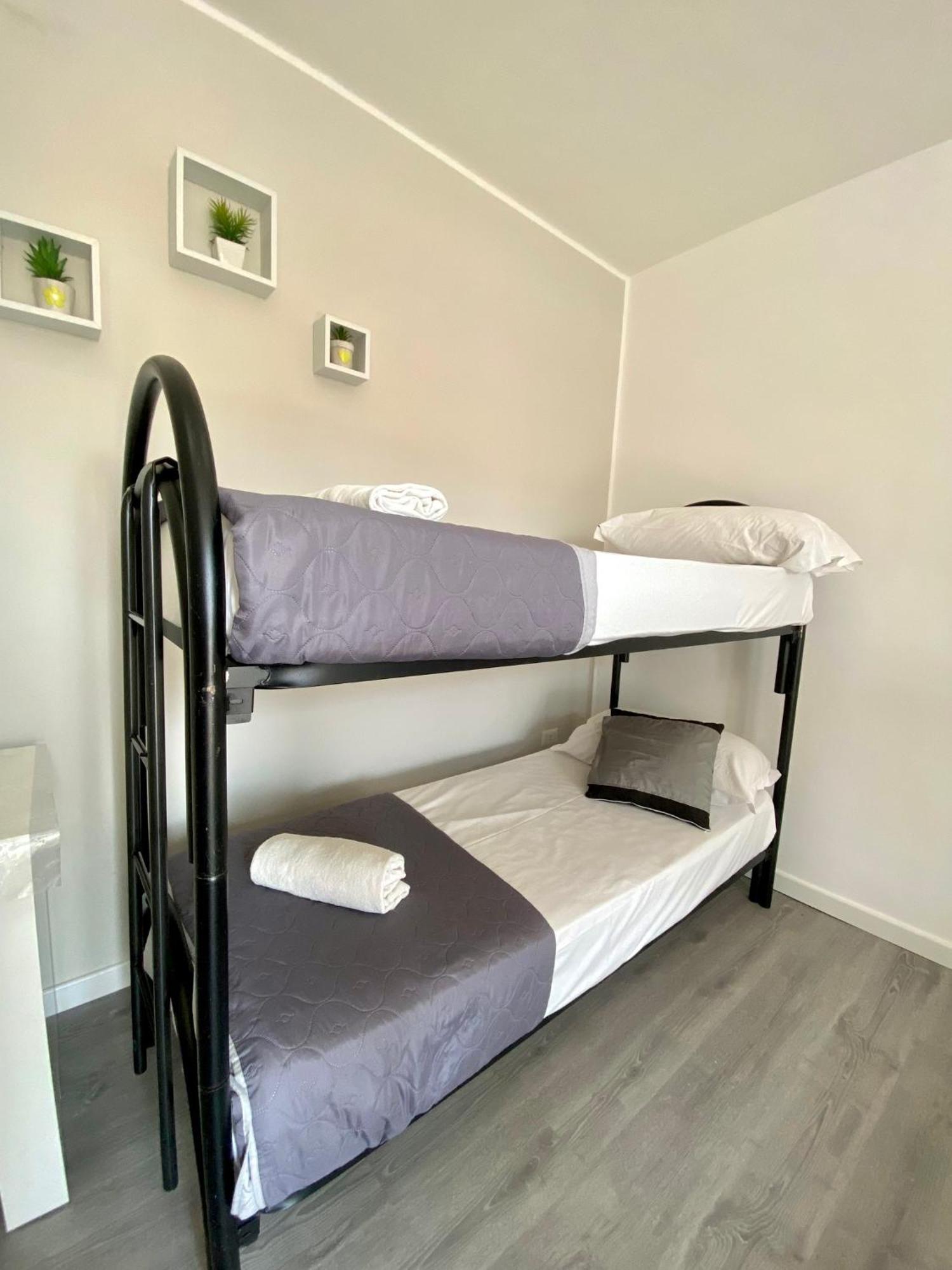 Capodichino Apartment 127 - 20 Nápoly Kültér fotó